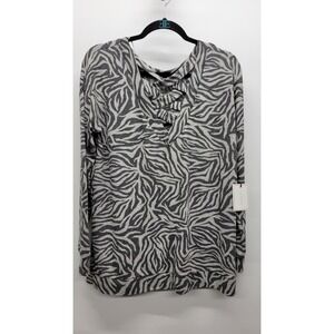 1.STATE Long Sleeve Cross-Back Top Medium